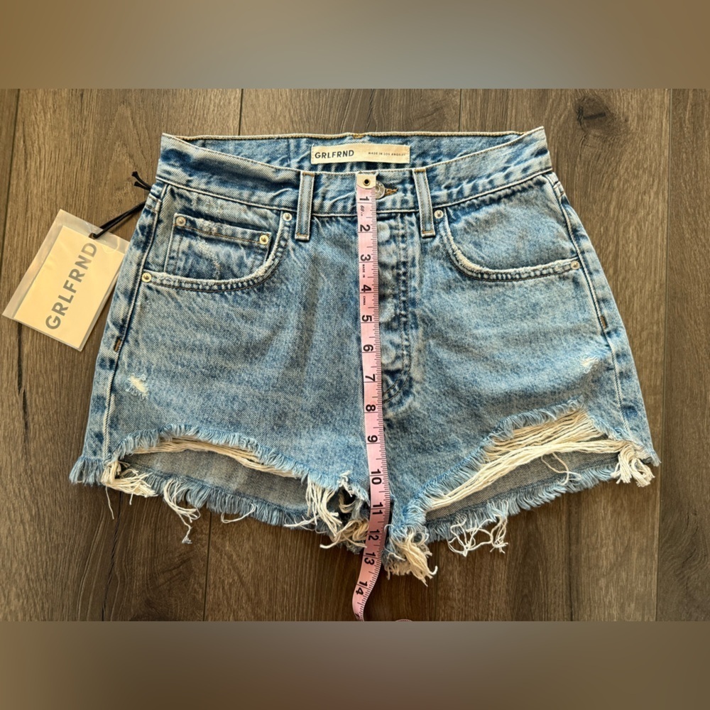 GRLFRND The Jules Super High Rise Vintage Cut Off Shorts Size 25 - Picture 11 of 12